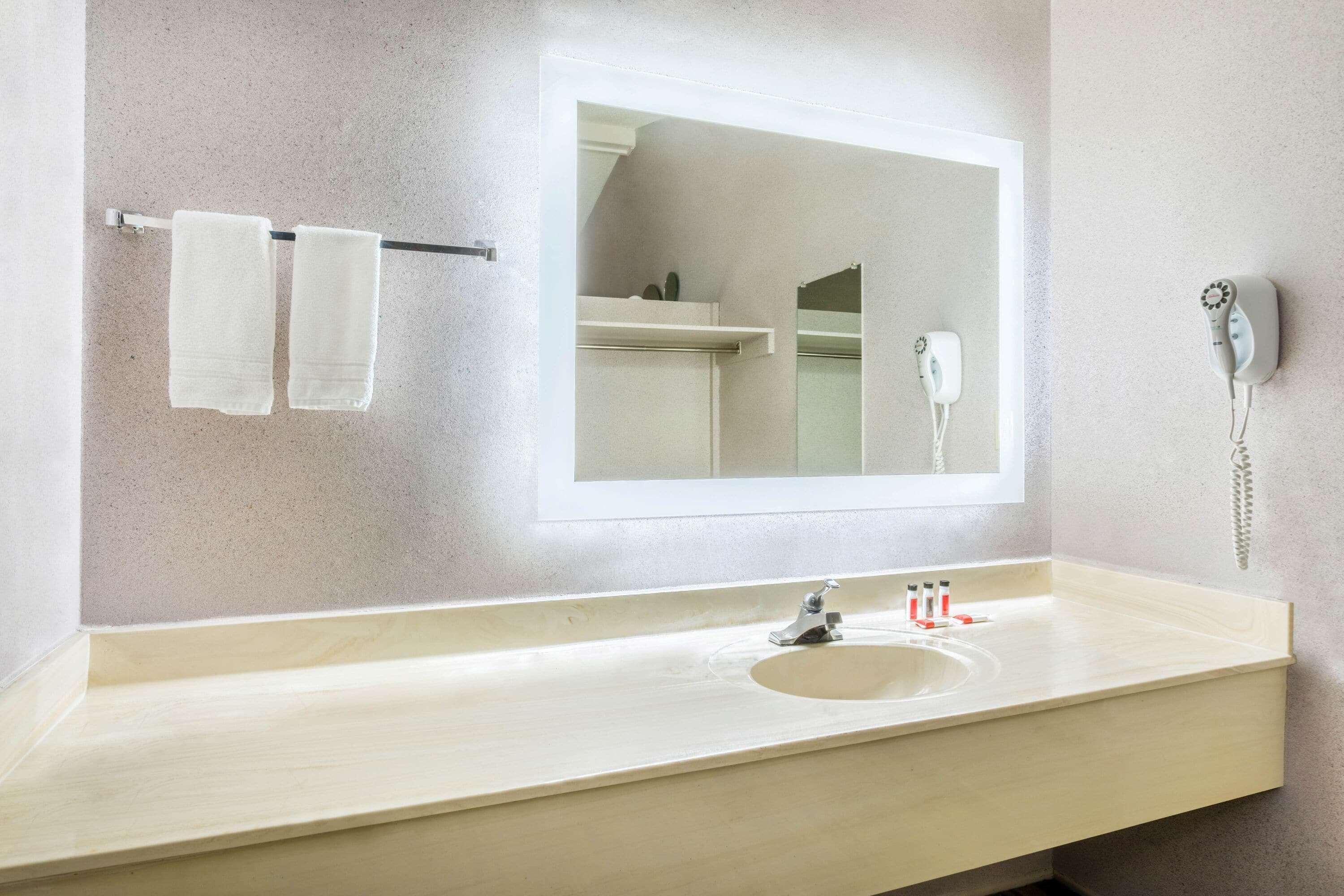 Howard Johnson By Wyndham Phoenix Airport/Downtown Area Luaran gambar